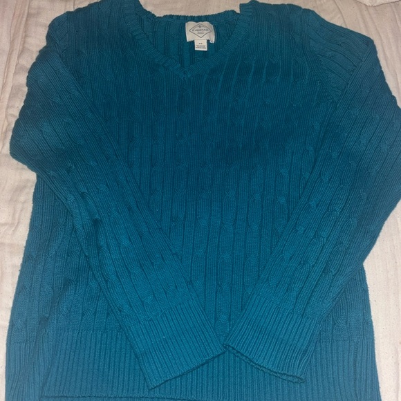 St. John’s bay long sleeve sweater - Picture 1 of 3